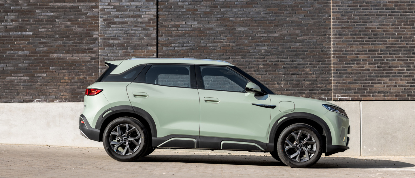 BYD ATTO 2 set fra siden
