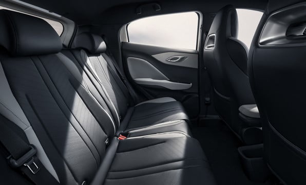 ISOFIX på forsædet og bagsæder
