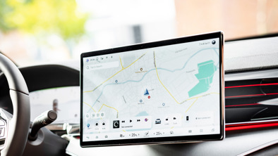 Stor touchskærm i BYD TANG