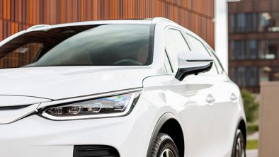 BYD TANG set tæt på forfra